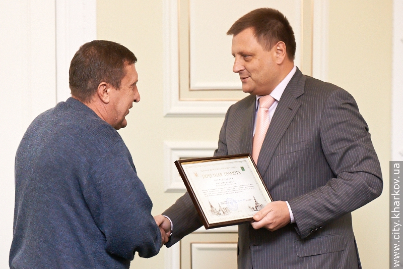У Харкові нагородили кращих автомобілістів та дорожників
