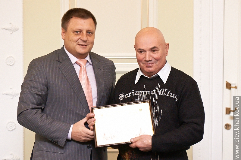 У Харкові нагородили кращих автомобілістів та дорожників
