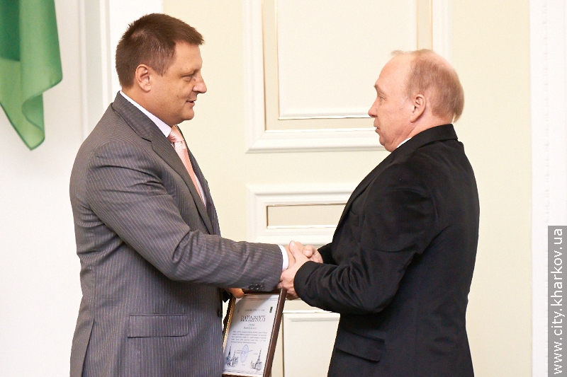 У Харкові нагородили кращих автомобілістів та дорожників