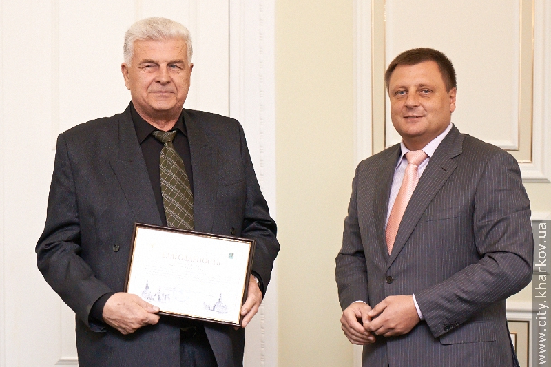 У Харкові нагородили кращих автомобілістів та дорожників