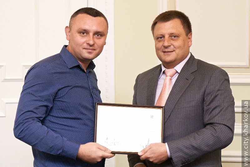 У Харкові нагородили кращих автомобілістів та дорожників