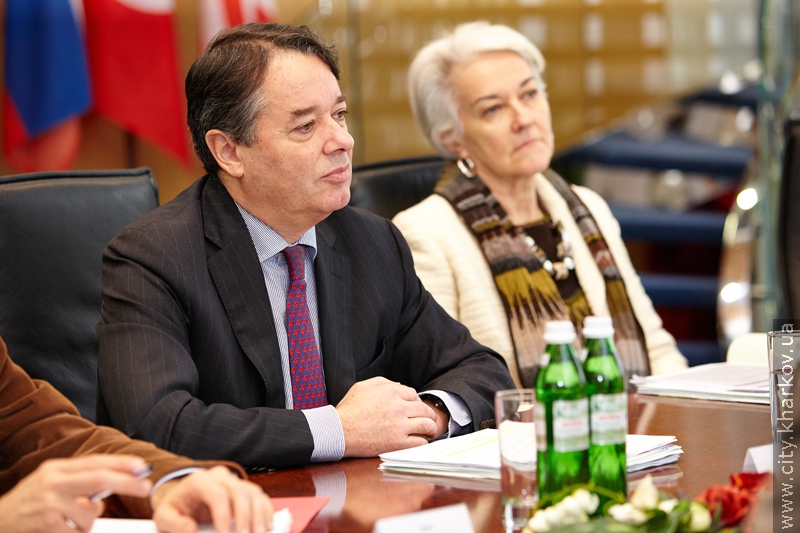Харків буде розвивати комерційні відносини з Францією