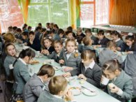У школах і дитсадках Харкова харчуються 94% дітей