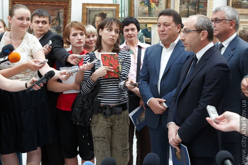 Геннадій Кернес: Ми хочемо дати можливість людям вірити і жити