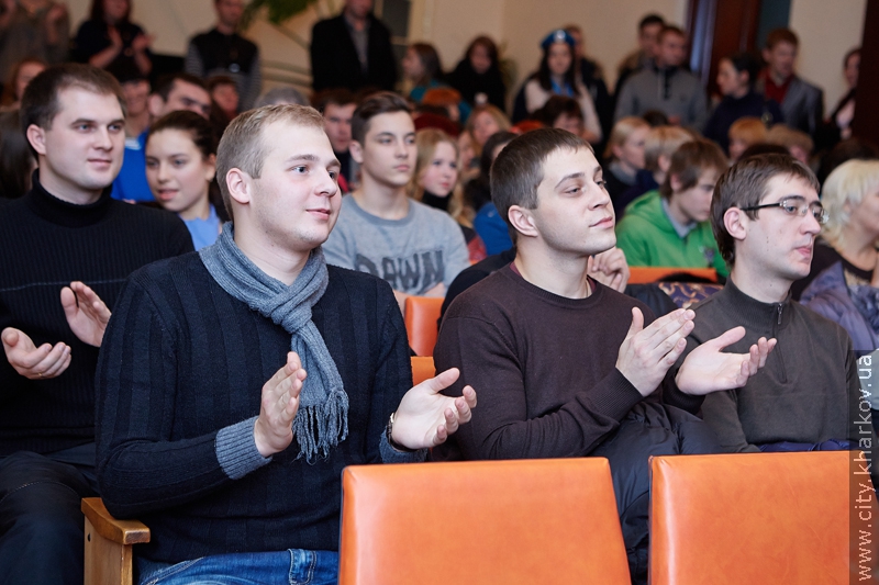 У Харкові пройшов святковий концерт «Бути волонтером модно!»