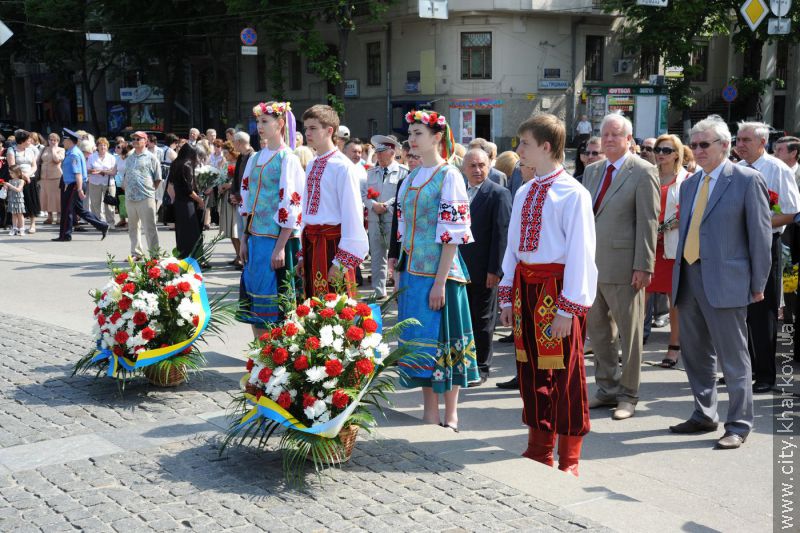 У Харкові відзначили 150 років з дня перепоховання Тараса Шевченка