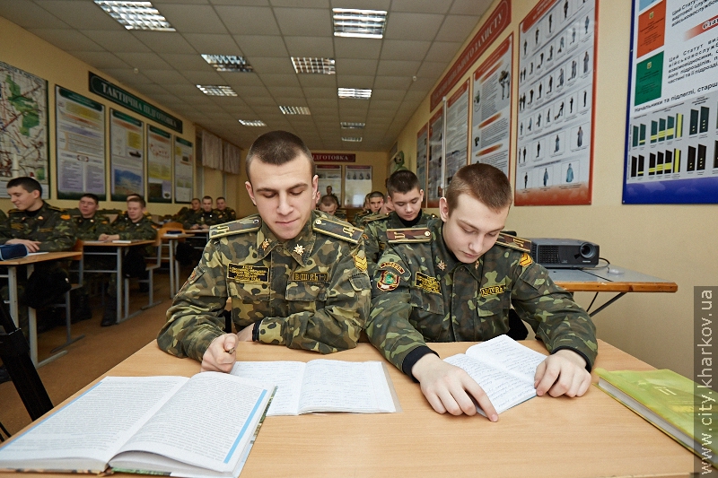 Харківський кадетський корпус почне приймати п'ятикласників з усієї України