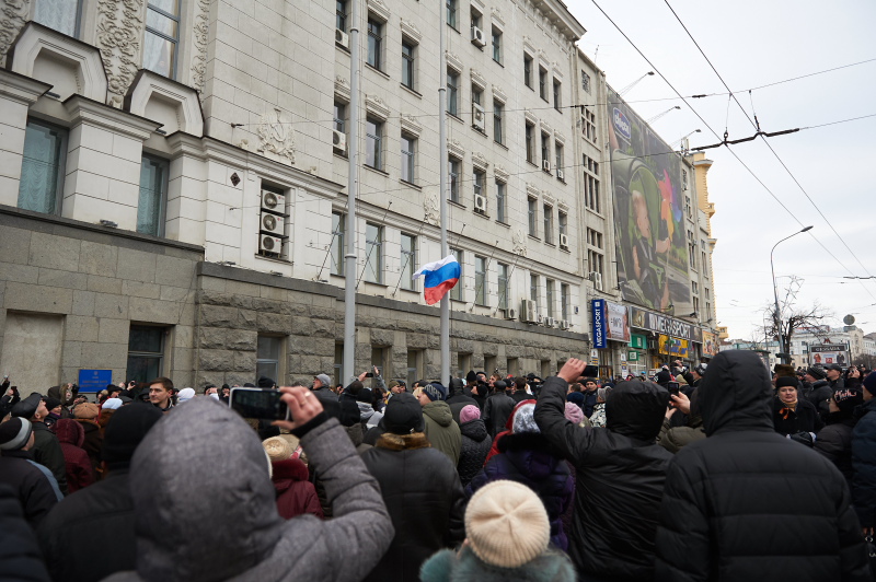 Геннадій Кернес: Заміна прапорів біля будівлі мерії - це провокація
