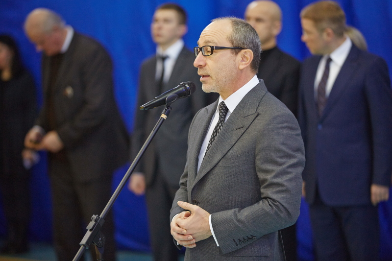 Геннадій Кернес привітав переможців Малих Олімпіських ігор