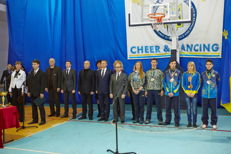 Геннадій Кернес привітав переможців Малих Олімпіських ігор
