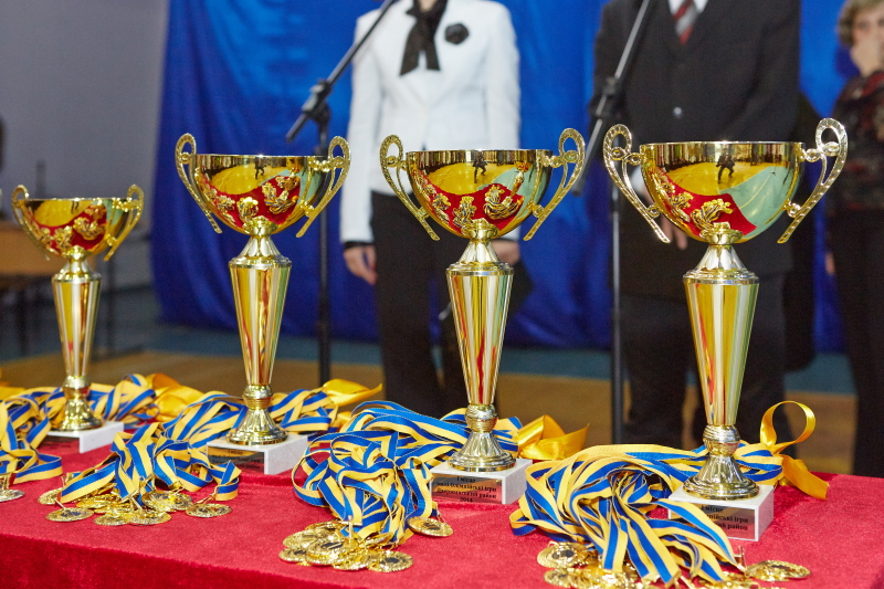Геннадій Кернес привітав переможців Малих Олімпіських ігор