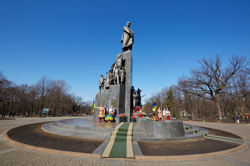 У Харкові відзначили 200-ту річницю з дня народження Тараса Шевченка
