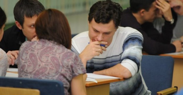 У Харкові добігає кінця чемпіонат міста зі спортивної версії гри «Що? Де? Коли?»