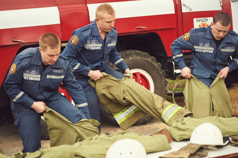 Харківські курсанти змагалися у навичках ліквідації пожеж
