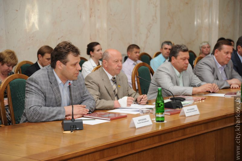 Луганчани перейматимуть харківський досвід з надання медпослуг і створення Єдиного дозвільного центру