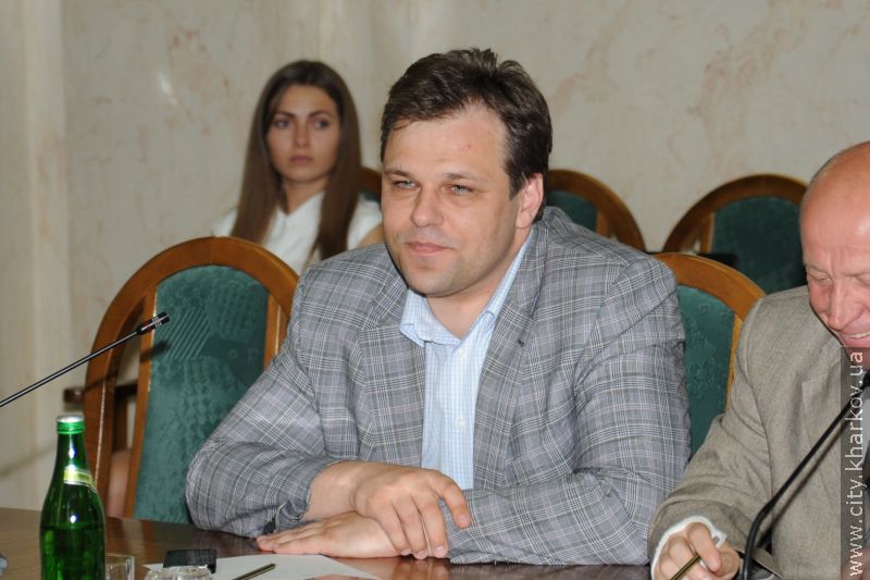 Луганчани перейматимуть харківський досвід з надання медпослуг і створення Єдиного дозвільного центру