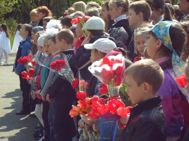 У районах міста вшанували пам'ять загиблих чорнобильців