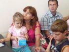 Юрій Сороколат вручив глюкометри сім'ям з дітьми, хворими на цукровий діабет