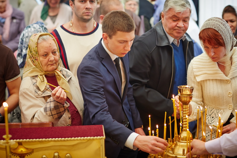 У храмі святої цариці Тамари пройшов молебень за здоров'я Геннадія Кернеса