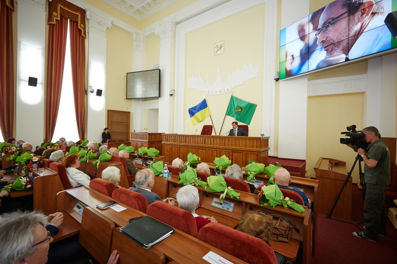 Геннадій Кернес: Я повернуся і в першу чергу зустрінуся з ветеранами