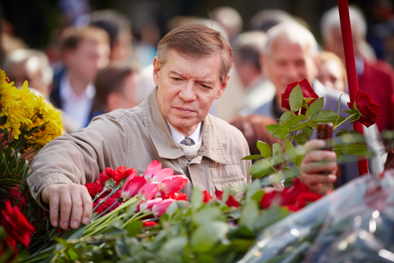 На Меморіалі Слави вшанували пам'ять полеглих у Великій Вітчизняній війні