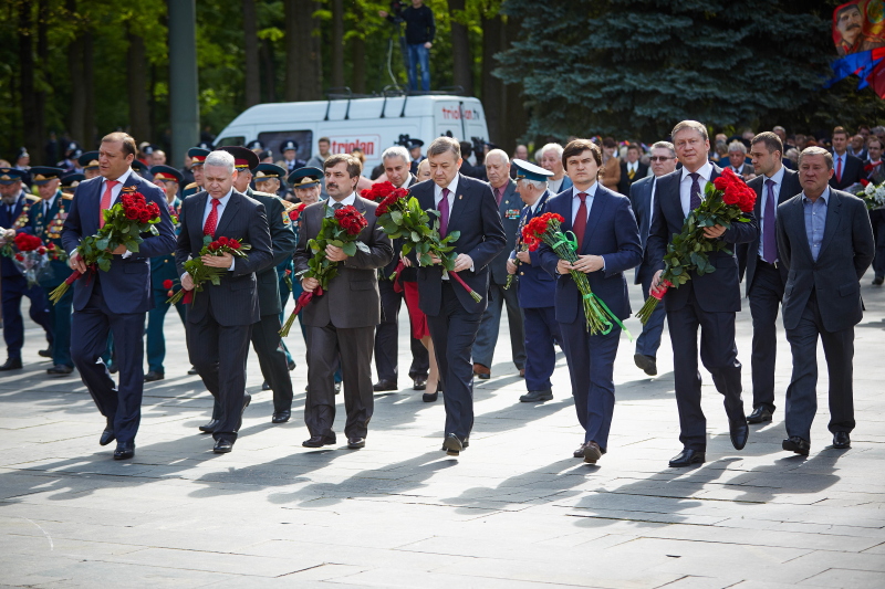 На Меморіалі Слави вшанували пам'ять полеглих у Великій Вітчизняній війні