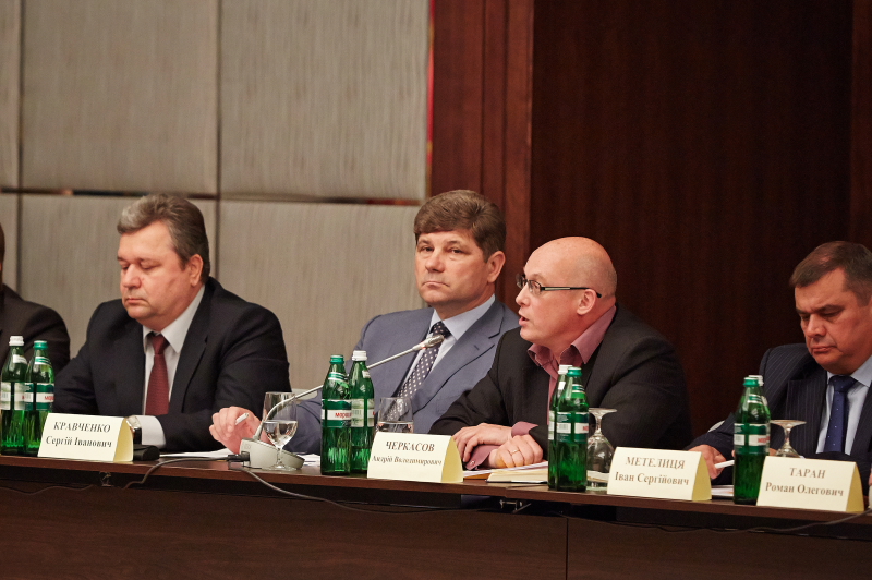 У Харкові відбувся Всеукраїнський круглий стіл національного єднання