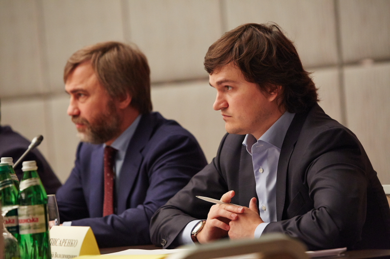 У Харкові відбувся Всеукраїнський круглий стіл національного єднання