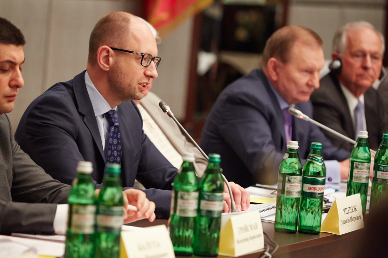 У Харкові відбувся Всеукраїнський круглий стіл національного єднання