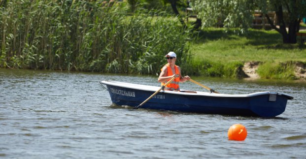 На шести водоймах Харкова працюють понад півсотні рятувальників