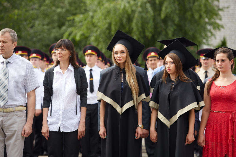 Лави українських рятувальників поповнили півтисячі молодих фахівців