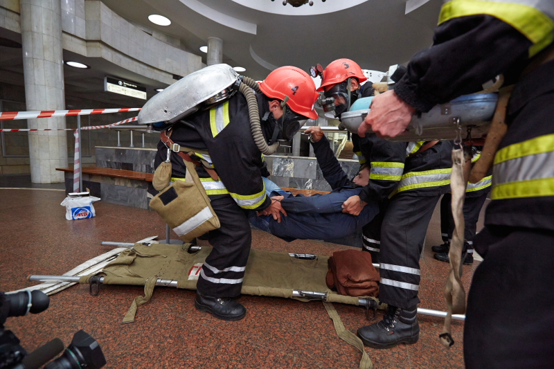 У метрополітені відбулися навчання по знешкодженню невідомого предмета