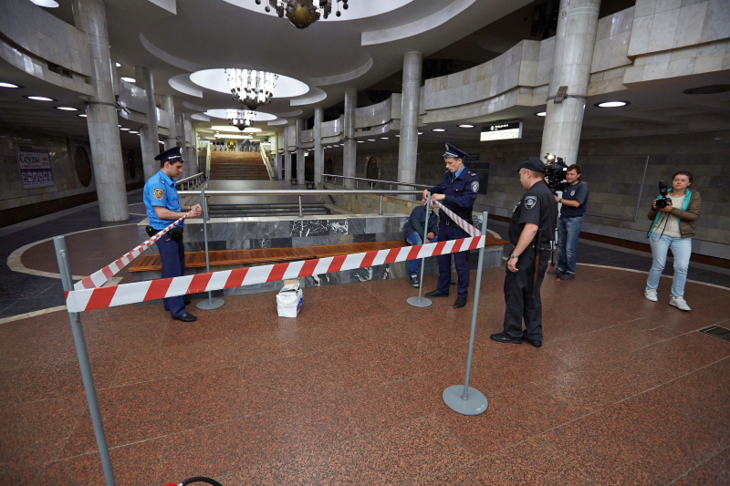 У метрополітені відбулися навчання по знешкодженню невідомого предмета