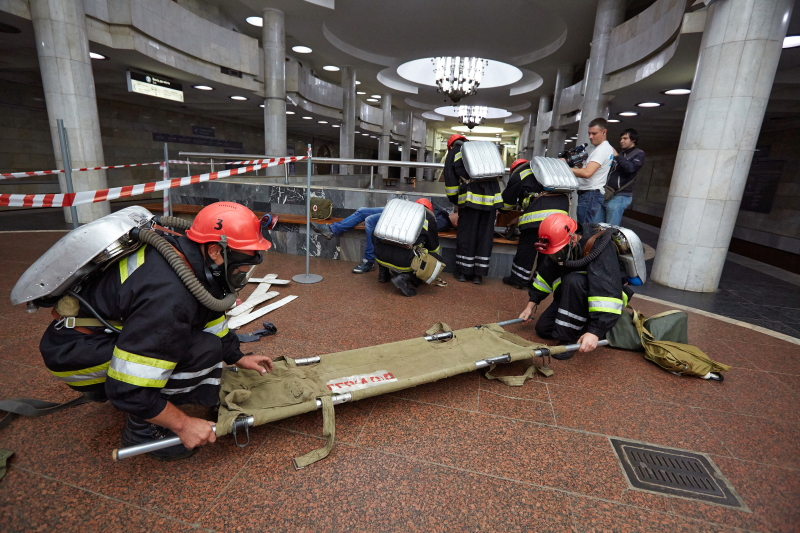 У метрополітені відбулися навчання по знешкодженню невідомого предмета