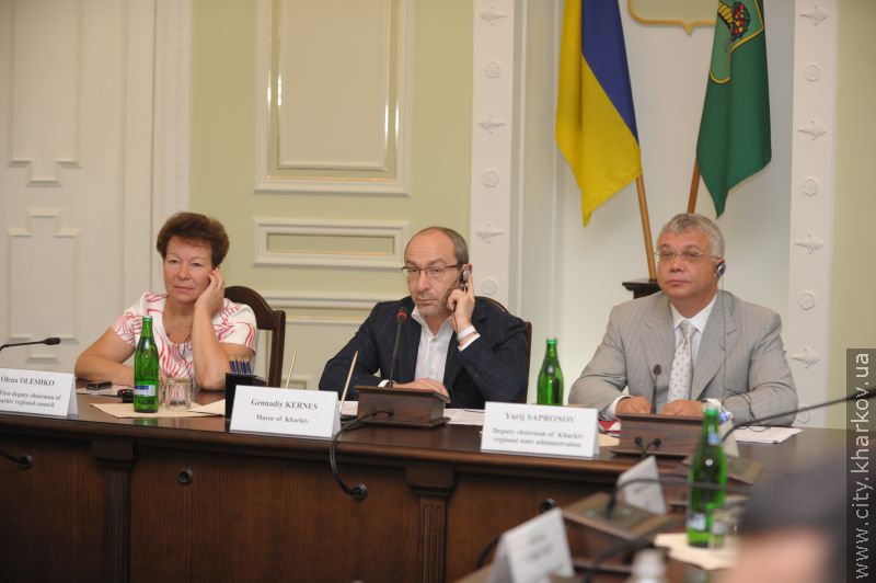 Геннадій Кернес презентував Харків іноземним журналістам