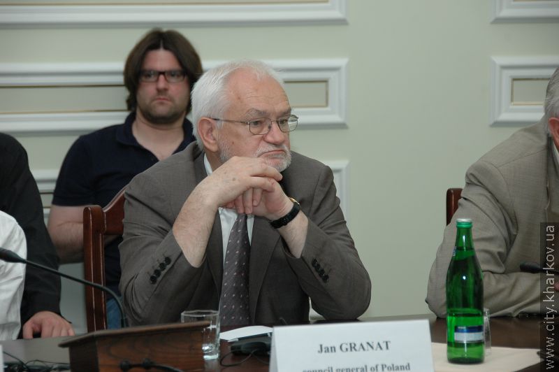 Геннадій Кернес презентував Харків іноземним журналістам