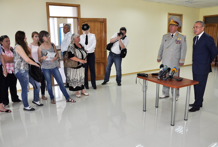 Ряди міліції поповнили 300 лейтенантів - харківських випускників