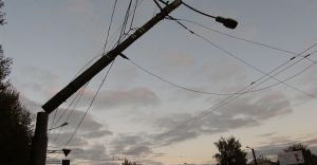 У Харкові продовжують ліквідовувати наслідки стихії