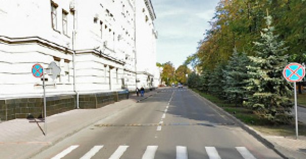 Рух транспорту вулицею Раднаркомівською буде тимчасово заборонено