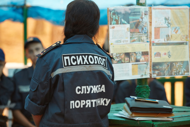 Майбутні рятувальники проходять курс молодого бійця: вперше серед них є дівчата