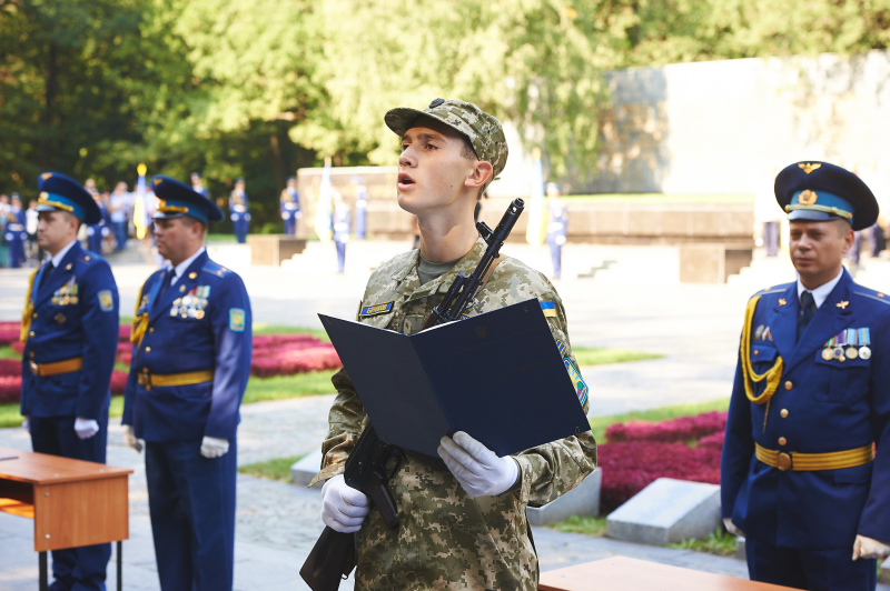 Курсанти першого курсу університету Повітряних Сил прийняли присягу