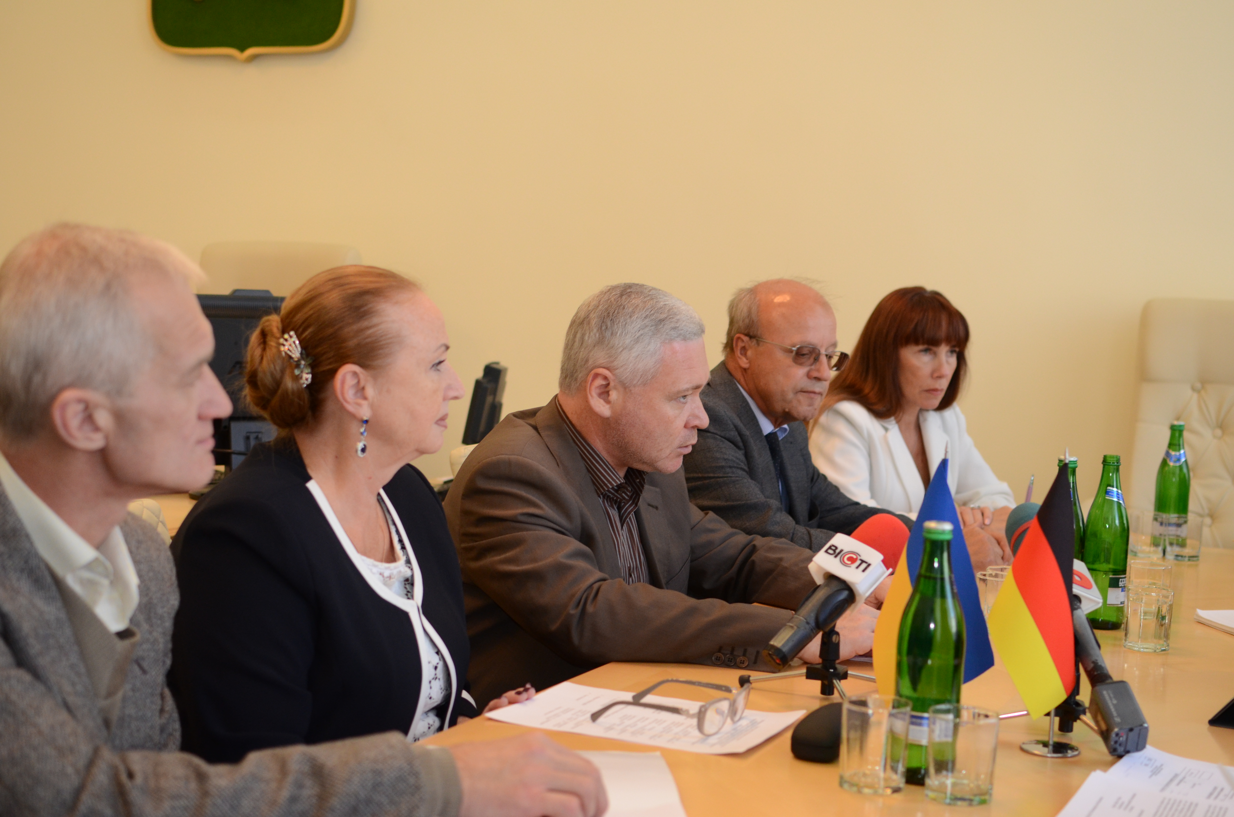 У Харкові побудують модульні будинки для переселенців з Донбасу