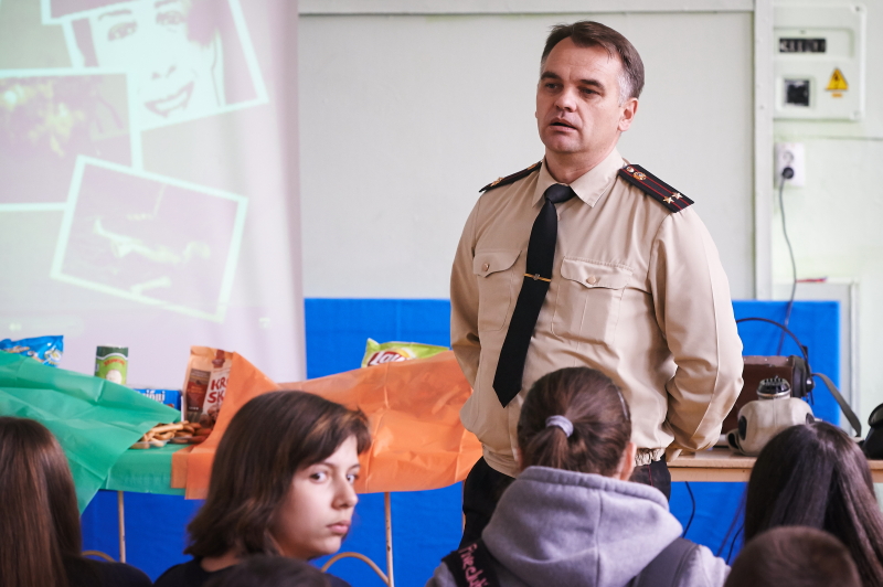 Університет цивільного захисту знайомить школярів з азами професії рятувальника
