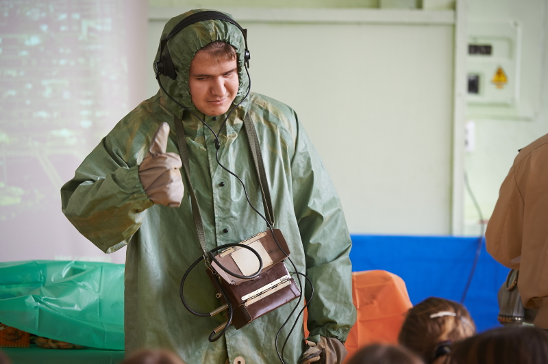 Університет цивільного захисту знайомить школярів з азами професії рятувальника