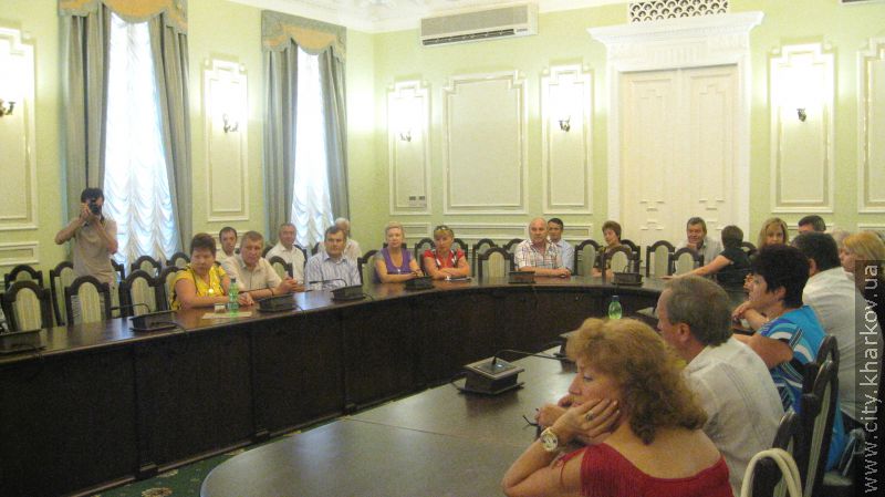 Нагороджено найкращих фахівців Харкова з охорони праці