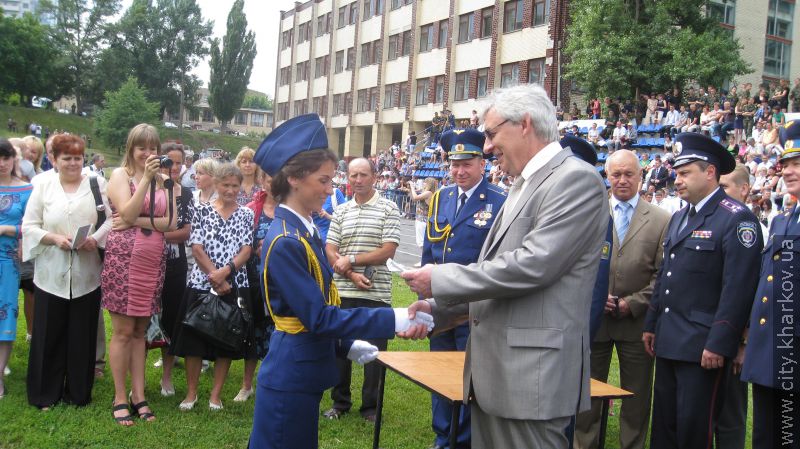 Михайло Фатєєв привітав випускників Харківського університету Повітряних Сил ім. Івана Кожедуба