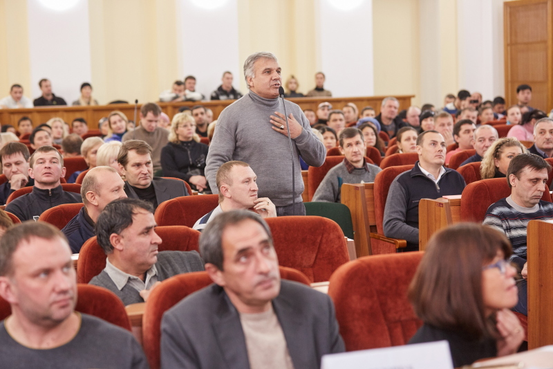 Геннадій Кернес: Необхідне «глобальне потепління» у взаєминах підприємців та адміністрації ринку «Барабашово»