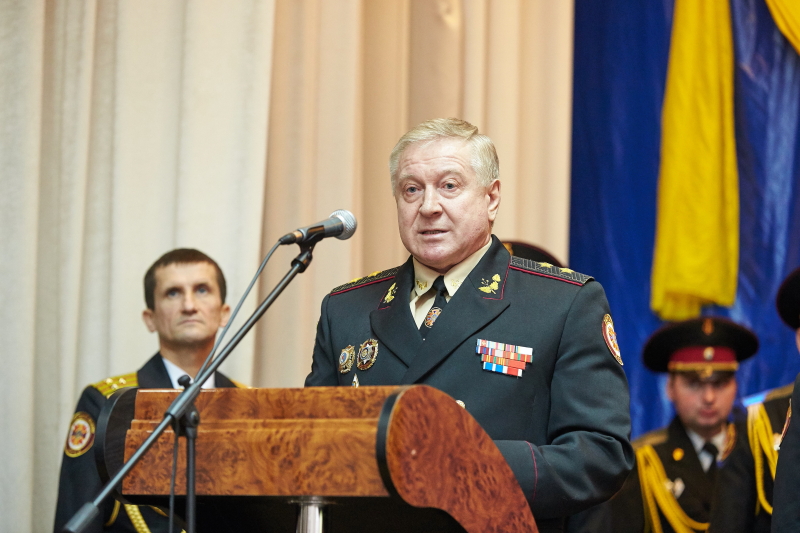 Харківські рятувальники отримали звання лейтенанта