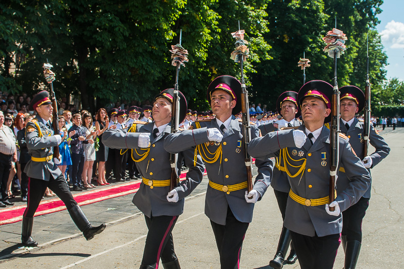 Харківські рятувальники отримали звання лейтенанта