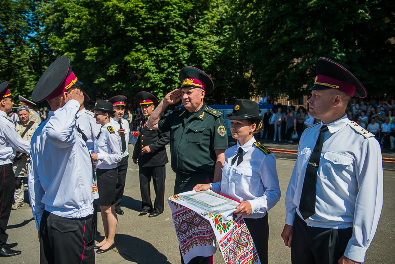 Харківські рятувальники отримали звання лейтенанта